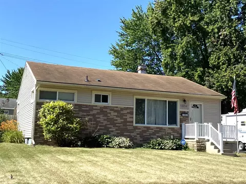 1056 Janet, Ypsilanti, MI 48198