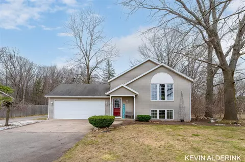 3811 32nd, Hamilton, MI 49419