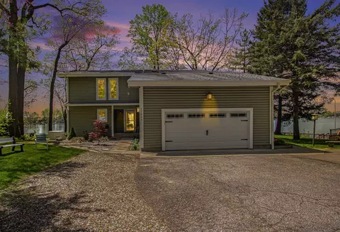 47463 Lakeview, Lawrence, MI 49064