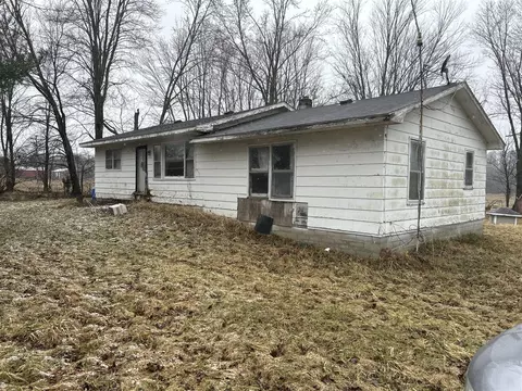 574 Farrand, Sherwood, MI 49089