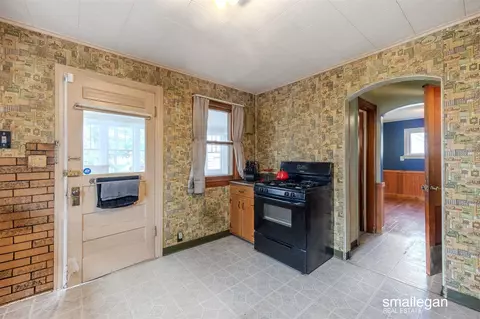 Kitchen - 620 E Spg, Whitehall, MI 49461 photo 3 of 3