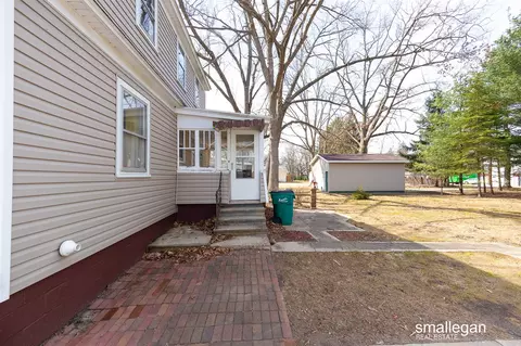 Exterior - 620 E Spg, Whitehall, MI 49461 photo 5 of 8