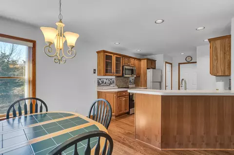 103 Cannes, Brooklyn, MI 49230 photo 22