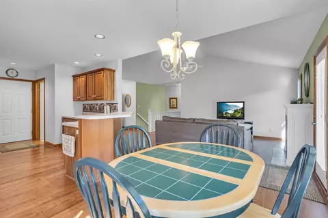 103 Cannes, Brooklyn, MI 49230 photo 20