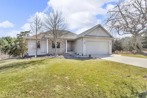 103 Cannes, Brooklyn, MI 49230