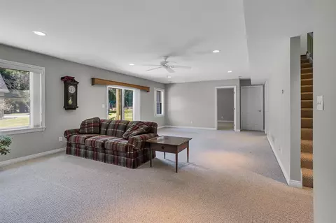 103 Cannes, Brooklyn, MI 49230 photo 43