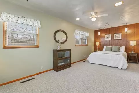 Bedroom - 421 Chippewa, Buchanan, MI 49107 photo 1 of 3