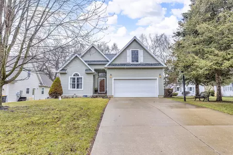 184 Holiday, Brooklyn, MI 49230