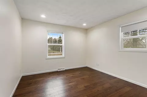 Bedroom - 1400 E Rishel, Sturgis, MI 49091 photo 4 of 4