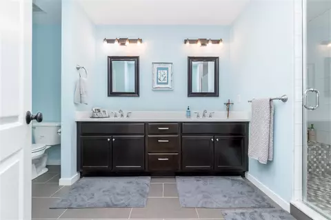 Bath - 7728 Fox Trce, Dexter, MI 48130 photo 2 of 11