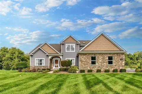 7728 Fox Trce, Dexter, MI 48130