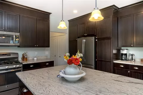 Kitchen - 7728 Fox Trce, Dexter, MI 48130 photo 5 of 6