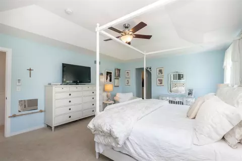 Bedroom - 7728 Fox Trce, Dexter, MI 48130 photo 3 of 10