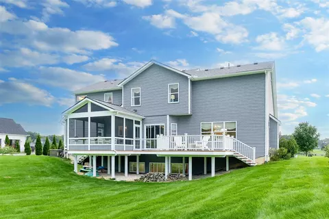 Exterior - 7728 Fox Trce, Dexter, MI 48130 photo 7 of 12