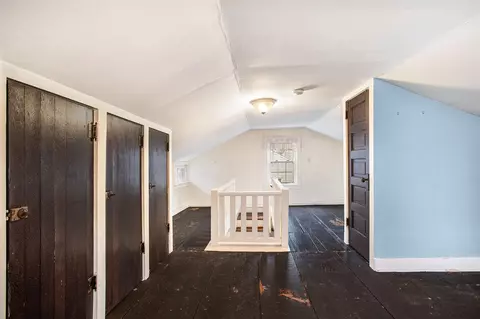 Entry Way - 335 N Marshall, Marshall, MI 49068 photo 1 of 1
