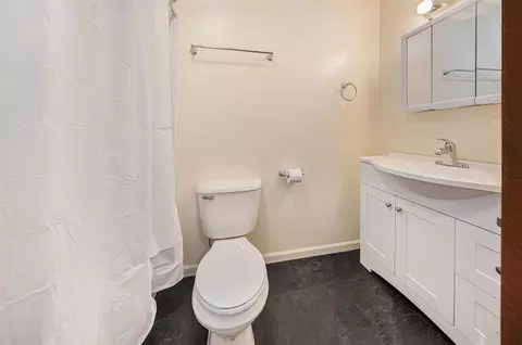 221 Glasgow, Jackson, MI 49201 photo 14