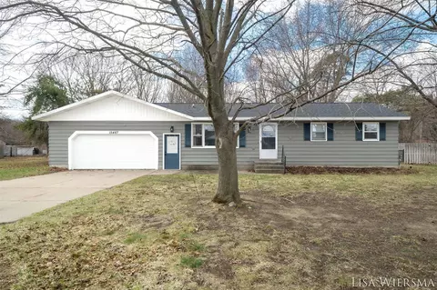 15467 160th, Grand Haven, MI 49417