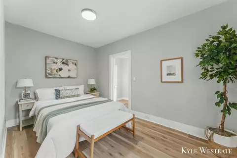 Bedroom - 516 Pearl, Belding, MI 48809 photo 2 of 5