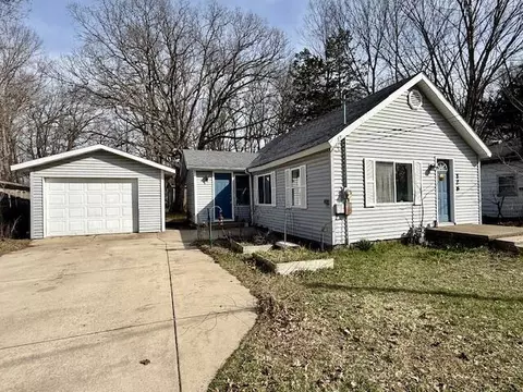 126 Hudson, Allegan, MI 49010