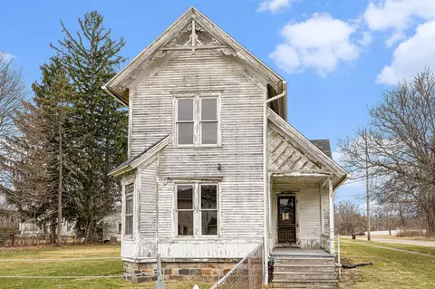 611 N Clinton, Albion, MI 49224