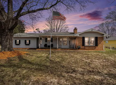 7806 Fairlawn, Jenison, MI 49428