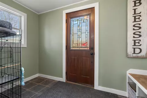 Entry Way - 727 E 2nd, Lawton, MI 49065 photo 4 of 4