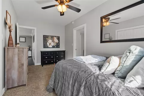 Bedroom - 727 E 2nd, Lawton, MI 49065 photo 2 of 4