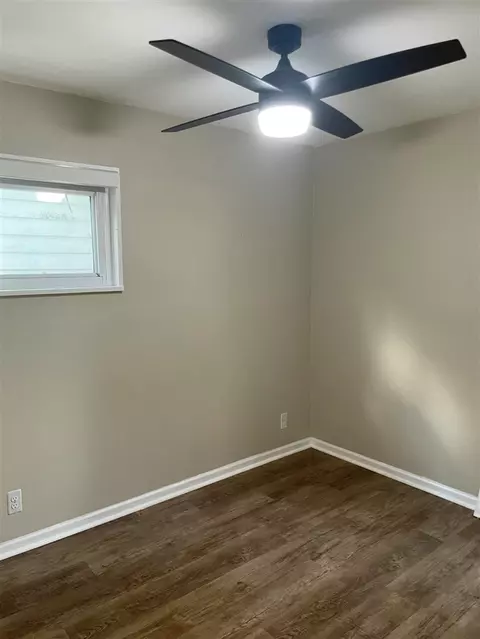 8065 Elm, Taylor, MI 48180 photo 7