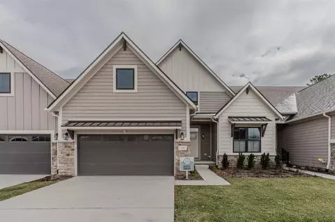 1303 Gallery Pointe, Saline, MI 48176