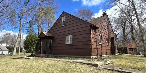 122 N Fletcher, Kalamazoo, MI 49006
