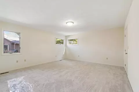 1827 Wedgefield, Jackson, MI 49201 photo 28