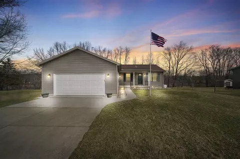 4791 Kim, Hillsdale, MI 49242