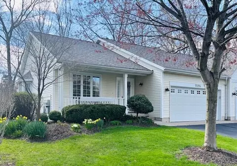 15096 Bayou Pointe # 6, Grand Haven, MI 49417