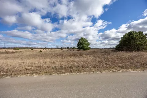 8637 Midstate #10, Mecosta, MI 49332