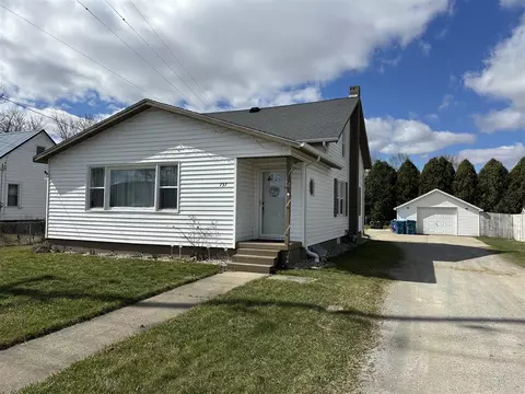 737 N Matteson, Bronson, MI 49028