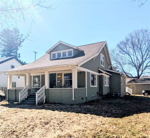849 Dickinson, Flint, MI 48504