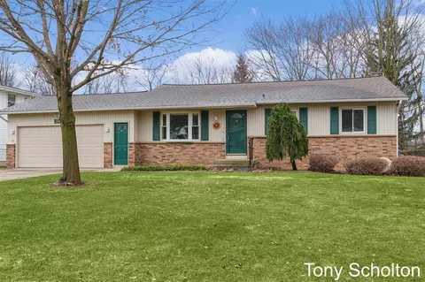 5359 Blaine, Grand Rapids, MI 49508