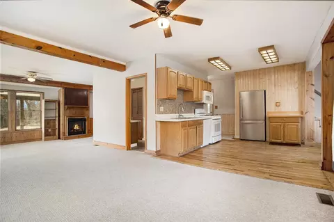 1093 Orchard, Marshall, MI 49068 photo 16