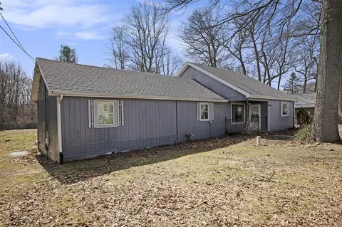 1093 Orchard, Marshall, MI 49068 photo 20