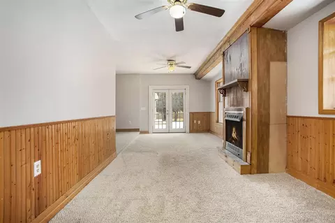 1093 Orchard, Marshall, MI 49068 photo 5