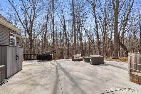 581 Wildview, Lowell, MI 49331 photo 36