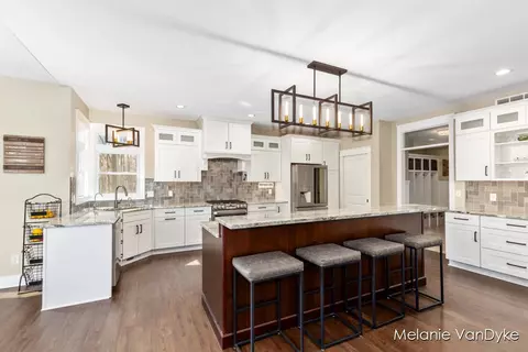 581 Wildview, Lowell, MI 49331 photo 10