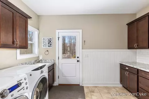 581 Wildview, Lowell, MI 49331 photo 23