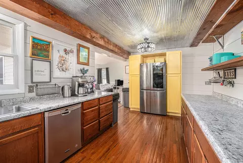Kitchen - 57153 Tim, Three Rivers, MI 49093 photo 1 of 3