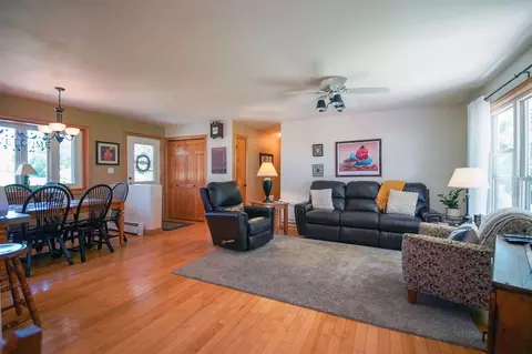 Living - 1439 3rd, Adrian, MI 49221 photo 2 of 4