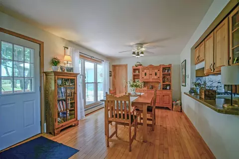 Dining - 1439 3rd, Adrian, MI 49221 photo 2 of 3