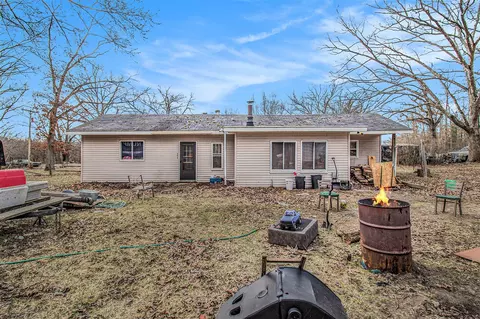 690 S Landon, Branch, MI 49402