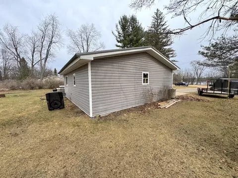 1695 Opland, Gladwin, MI 48624 photo 13