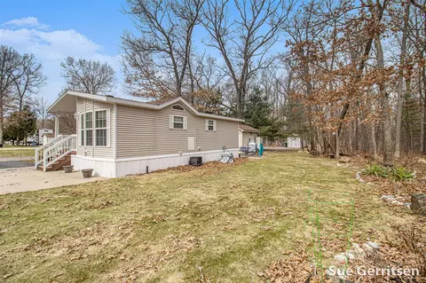 9508 S Orca #4, Baldwin, MI 49304 photo 7