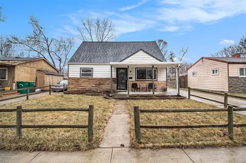 1390 Candlewood, Ypsilanti, MI 48198